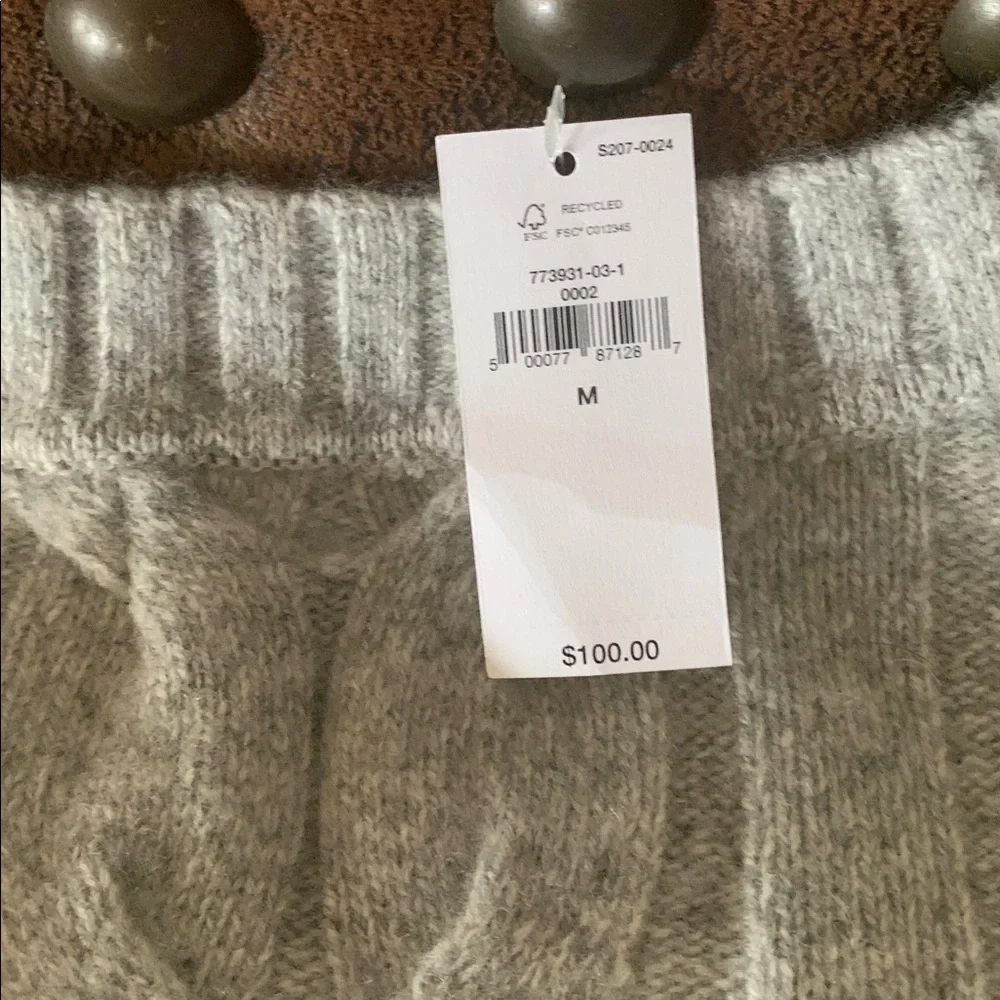 Banana Republic Light Gray Cable Knit Sweater SZ M - Picture 8 of 10